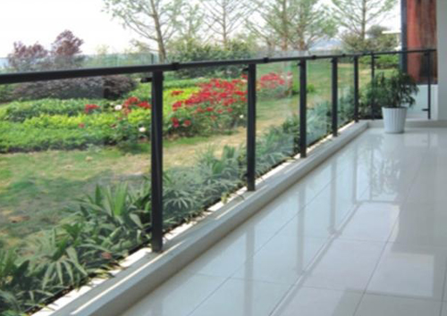 小區陽臺欄桿圖